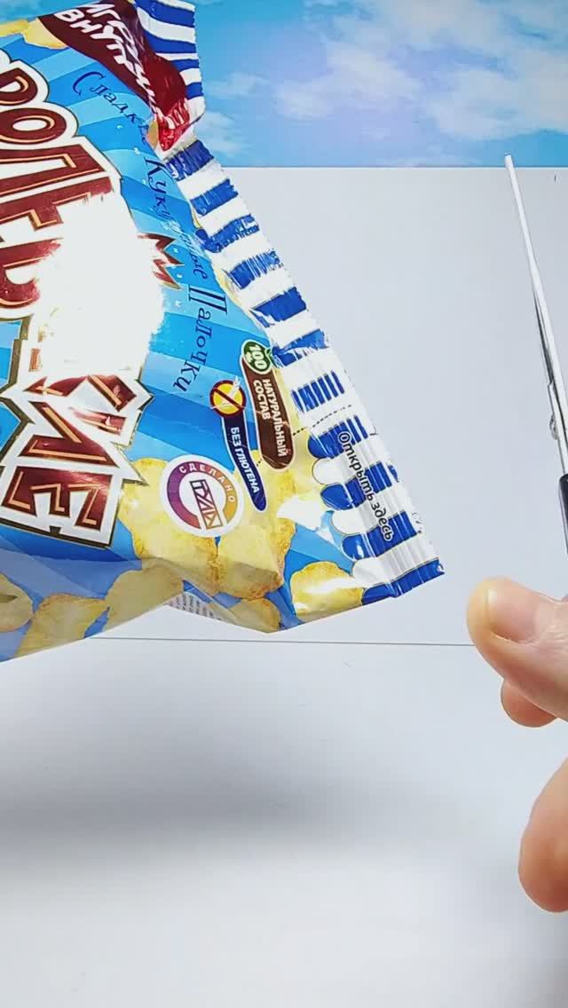 СЮРПРИЗ В ПАЧКЕ СО СНЕКАМИ! смотреть онлайн