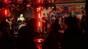 2025-12-26 - Группа «СЕЗОН» - РОК-ЁЛКА в клубе «Big Ben»