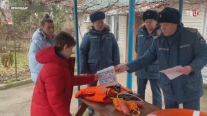 Надувная лодка и встреча с Чебурашкой: российские министры исполнили желания детей