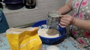 В новый год с очередной дыркой в потолке.Разгрузка после новогоднего застолья.