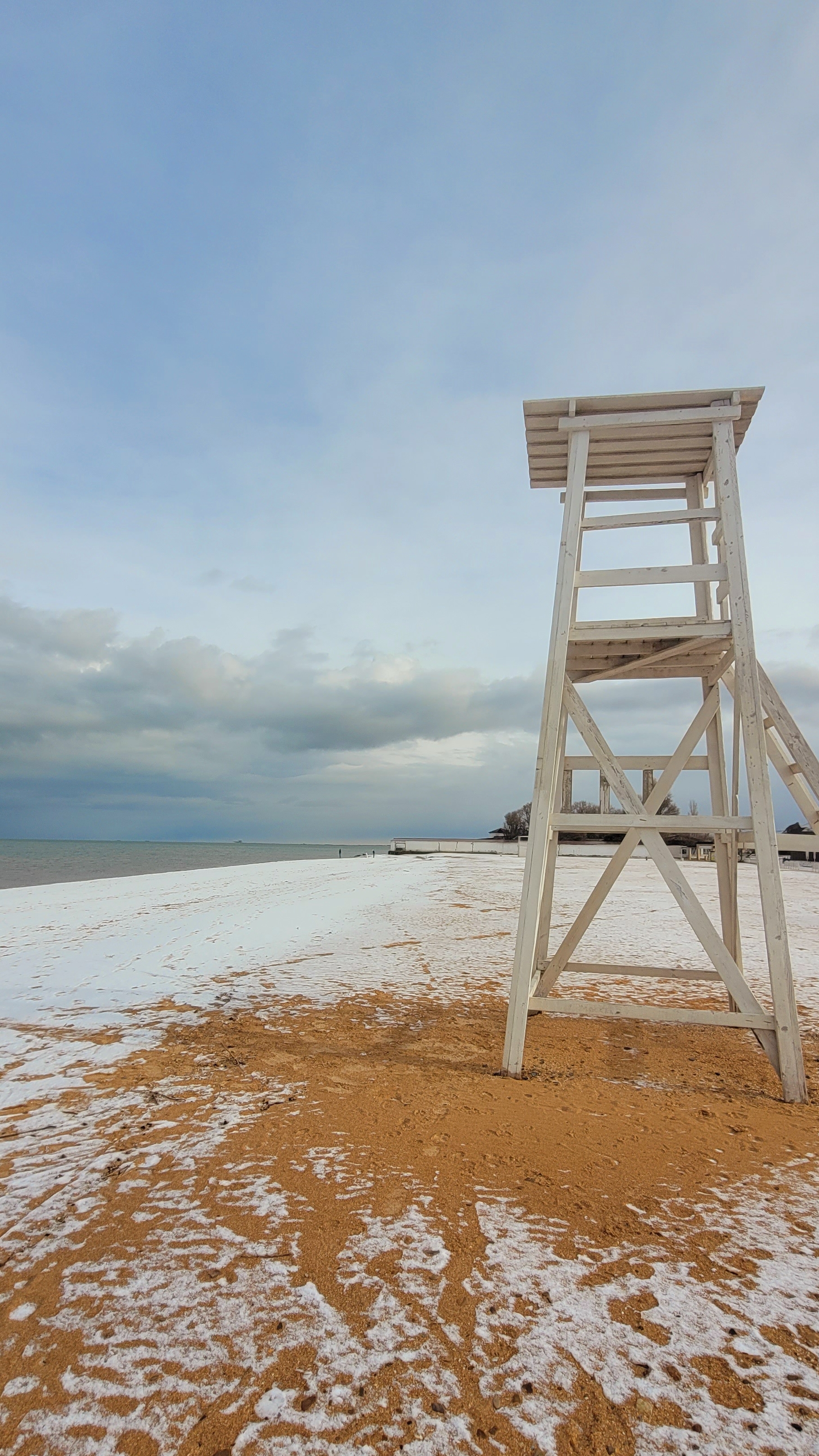 пт, 2 янв. 2025 Южный берег Азовского моря засыпало снегом. #Голубицкая смотреть онлайн