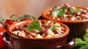 Макароны с фасолью или фаджиоли.