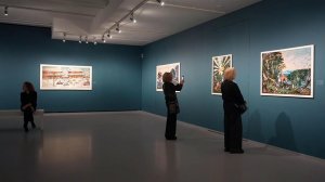 В Мульти Медиа Арт Музее открылась выставка новогодних фотографий и фотооткрыток 1890-2020 годов.