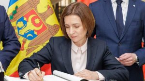 Санду предоставила гражданство Молдавии восьми гражданам России