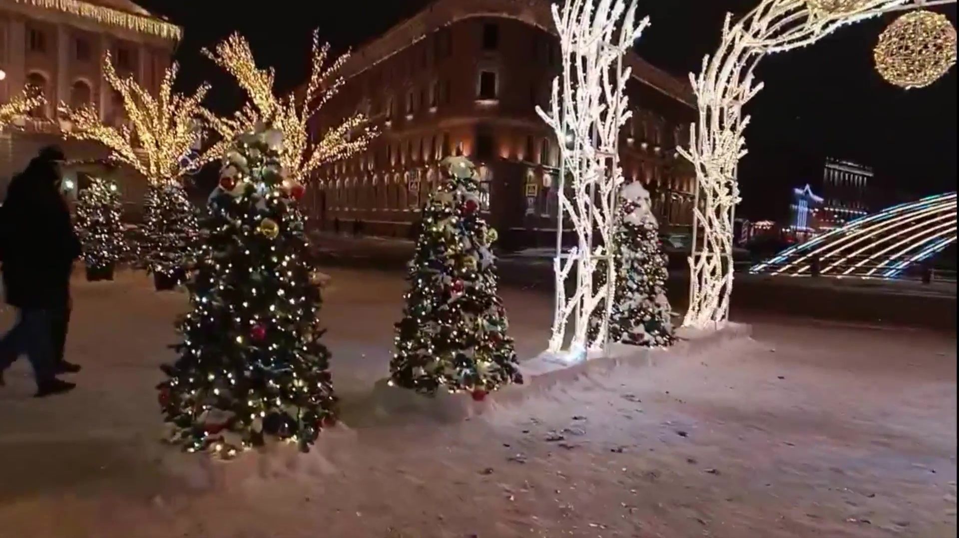 Новогодние ёлочки Санкт-Петербурга смотреть онлайн