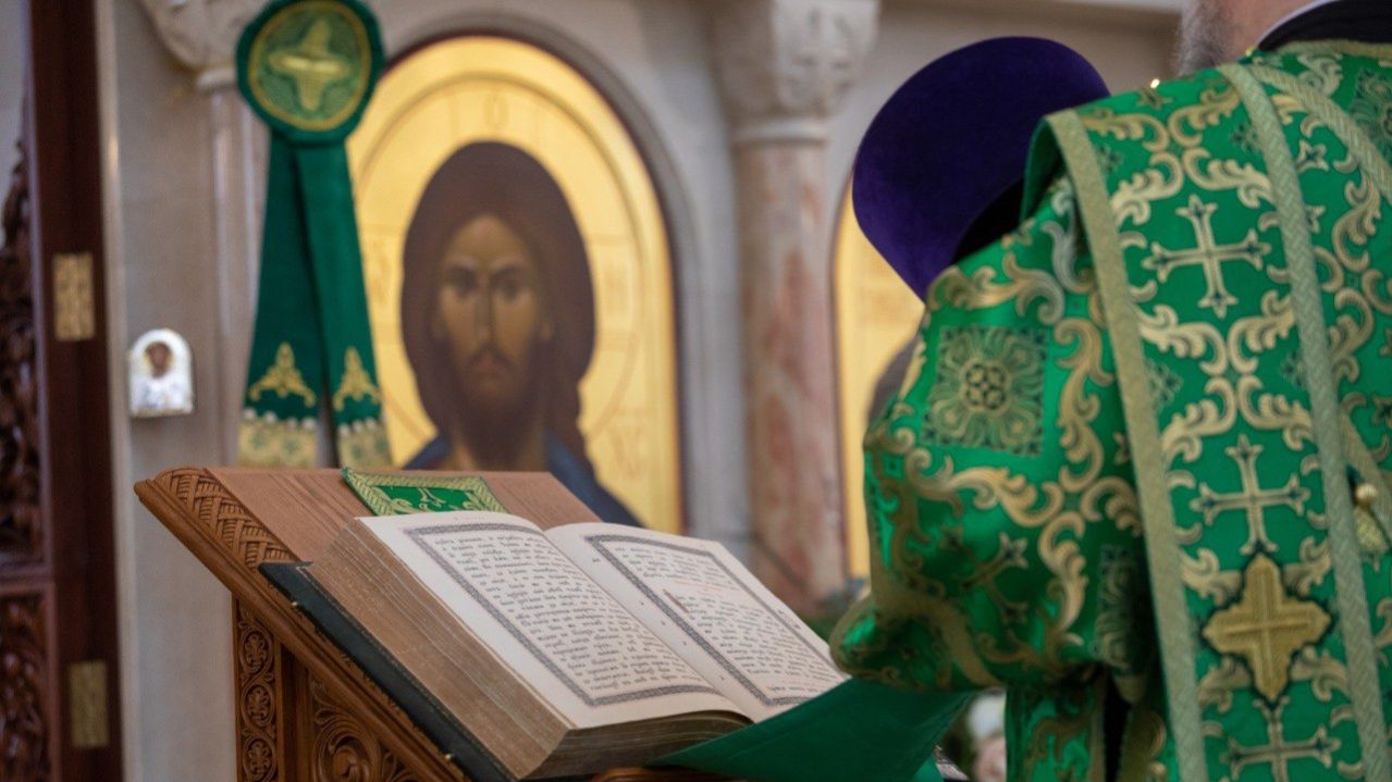 Божественная Литургия. Святого праведного Иоанна Кронштадтского смотреть онлайн
