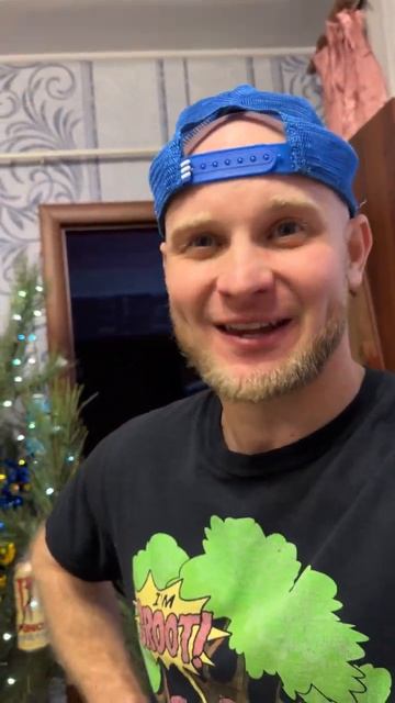 1 ЯНВАРЯ (смешное видео, юмор, приколы, поржать, прикол, смех)_065451.mp4 [Натурал Альбертович] смотреть онлайн