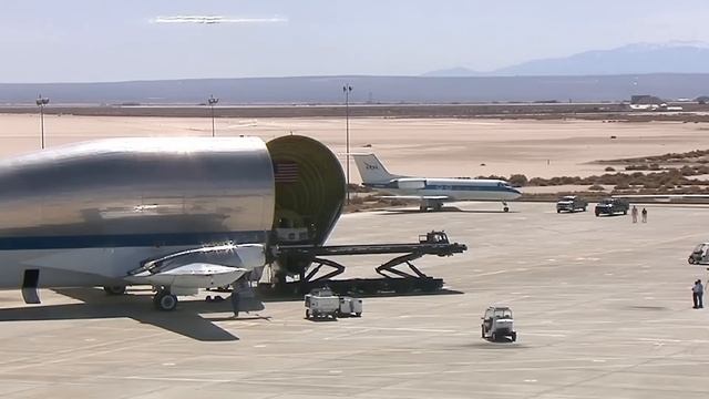 Настоящие, огромные, летающие самолёты и вертолёты. Большая авиация.