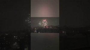 Салют на новый год. И ещё раз поздравляю с новым годом.