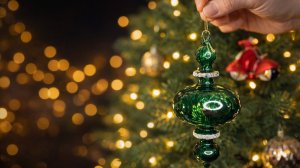 Новогоднее чудо - Срочно: спасаем ёлочную игрушку!