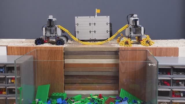 LEGO Technic против песка Решающий тест на перетягивание каната смотреть онлайн