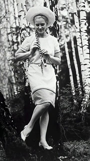 Стиль одежды девушек СССР @одежда @мода @ссср @девушки @ностальгия @шортс @ю_HD.mp4 смотреть онлайн