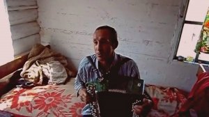 Растет у дома калина-Сергей Мороков!