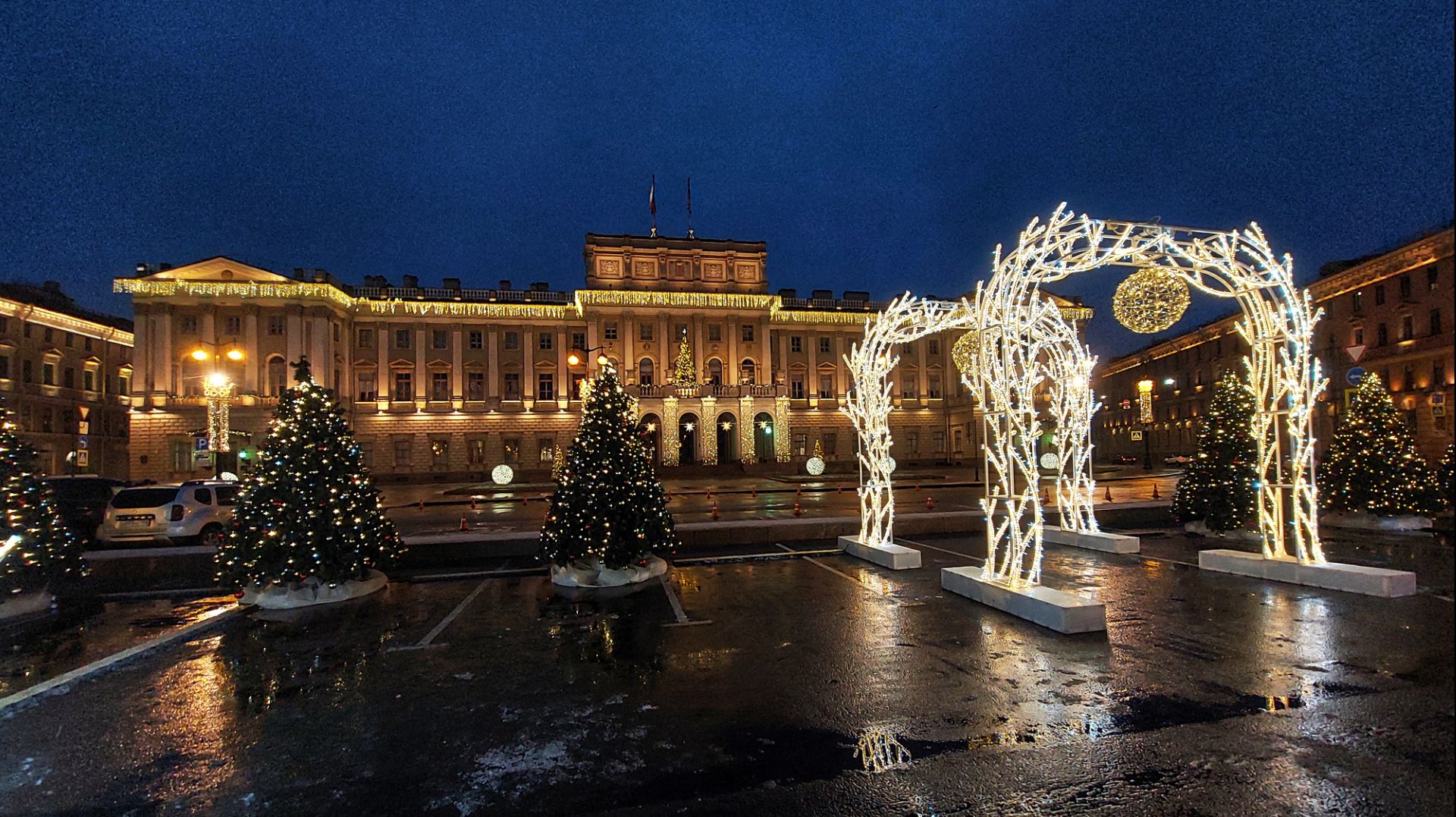 Ночной новогодний Петербург 👉 январь 2026 года смотреть онлайн