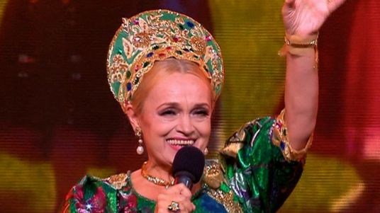 Названа пятерка самых высокооплачиваемых певцов 2025 года смотреть онлайн