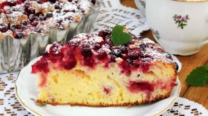 Быстрый и вкусный пирог с ягодами на кефире