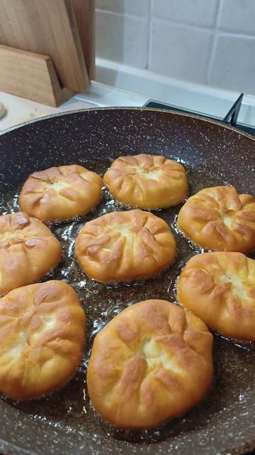 Беляшики!!! смотреть онлайн