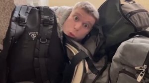 Малой отправился в Отпуск.