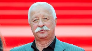 Телеведущий Леонид Якубович рассказал, как чуть не попался на обман мошенников