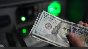 Финансист спрогнозировала возможное подорожание доллара до 100 рублей