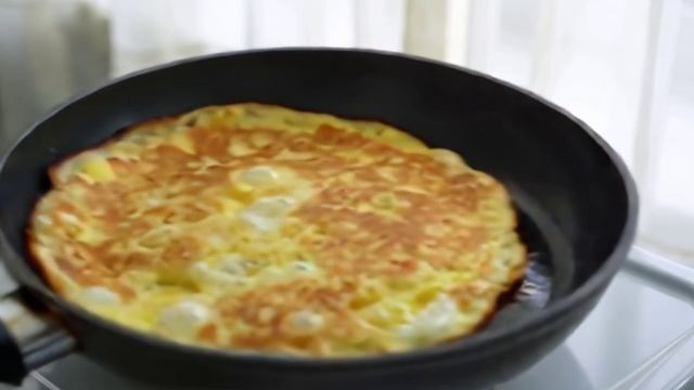 Яичница. Варианты. Рецепт внутри. Подписался? Читай, смотри! смотреть онлайн