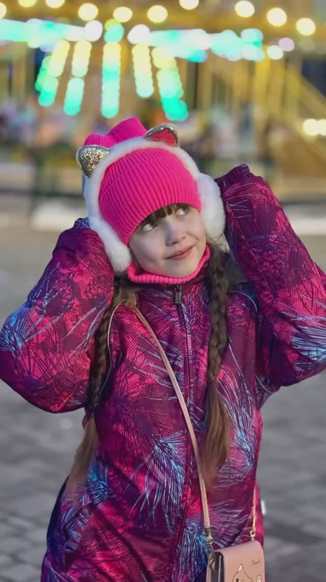 Привет, друзья! Как проводите каникулы? #НовыйГод2026 #НовогодниеКаникулы смотреть онлайн