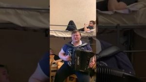 ИЗ ГЛУБОКОГО ЗАПОЯ.mp4