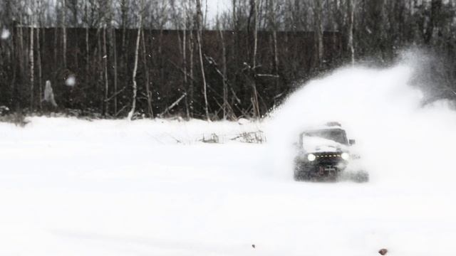 Зимний этап радиоуправляемых приключений и драйва Crossrc Jeep EMO XL2 6x6 смотреть онлайн