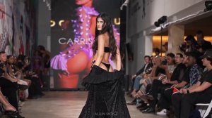 1000010702.mp4.  " как много лет во мне любовь спасла...