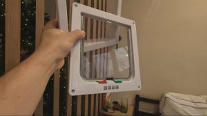 Как поставить дверцу для кошек в туалет