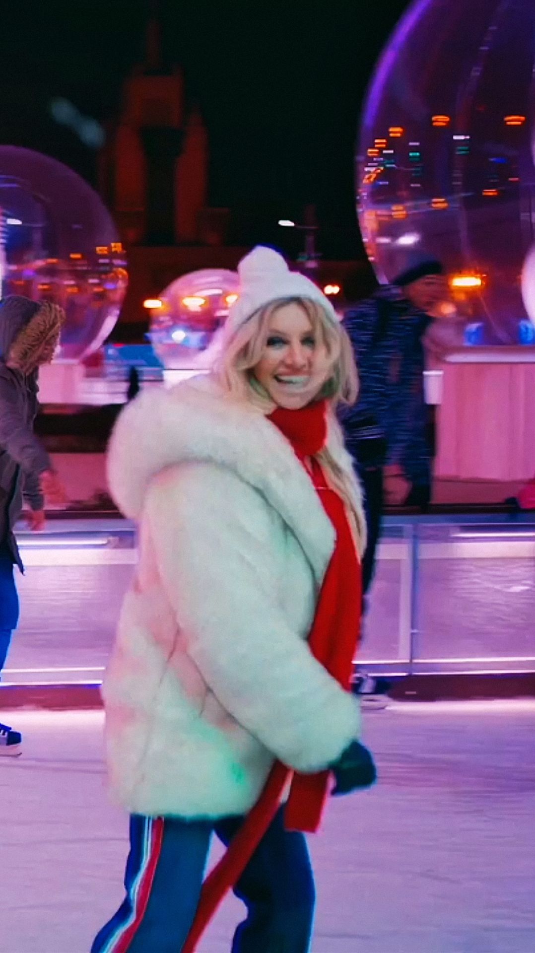 Зима в городе снова, зима, но я готова❄️❄️ смотреть онлайн