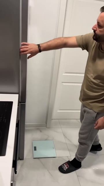 Чтобы не перелопать на праздники. Находка, которая поможет Вам не сорваться в обжорство смотреть онлайн