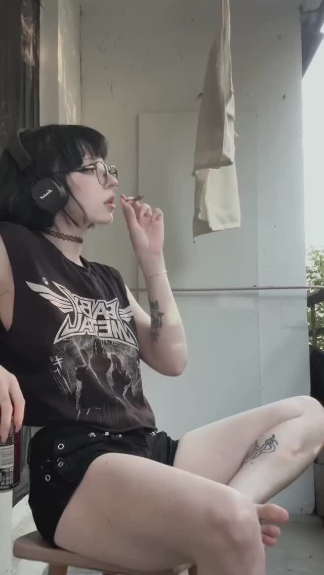 Тянки Неформалки смотреть онлайн