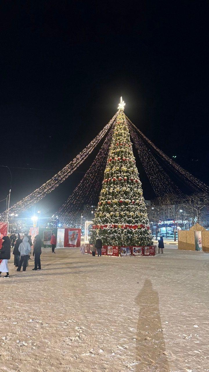 С Новым 2026 годом! Нальчик засыпает снегом! смотреть онлайн