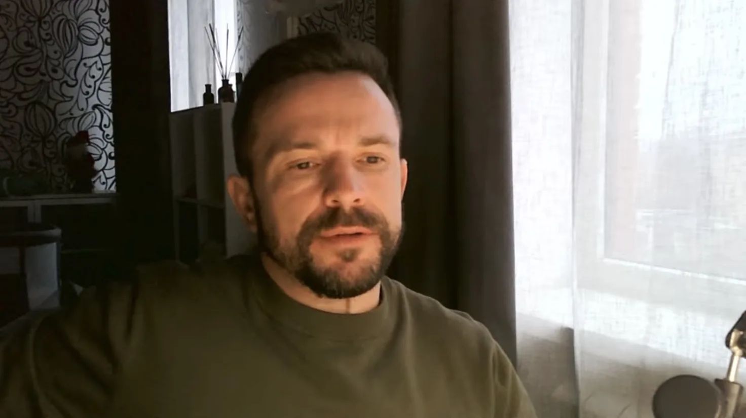 ОДНИ В НОВЫЙ ГОД  / Ирина и Ева в больнице ( / НГ 2026 / Такое себе начало /  влог смотреть онлайн