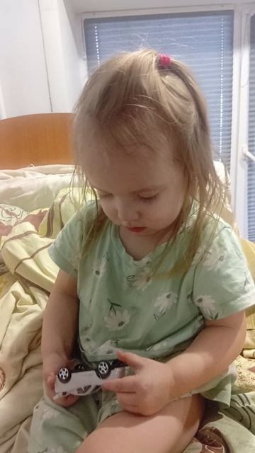 ВЕРОНИКА ИГРАЕТ! смотреть онлайн