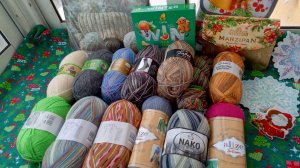 Спонсорский подарок от Елены Бобровой за " Носочную коробочку-5".