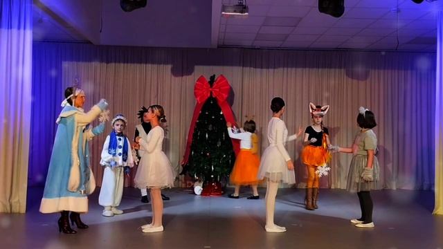 Новогодний переполох смотреть онлайн