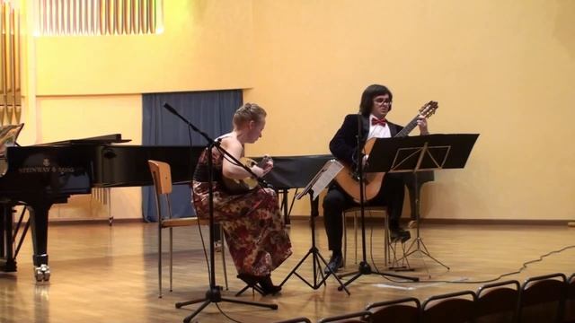 Игорь Рехин. Цветы весны для мандолины и гитары. Исп.: Александра Скрозникова и Аркадий Резник