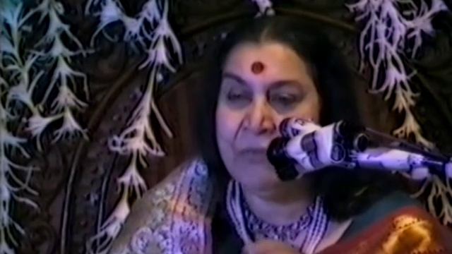 30.03.1983 г. "Роль Сахаджа Йогов в Творении Бога." День Рождения Шри Матаджи. Бомбей. Индия. 17:45 смотреть онлайн