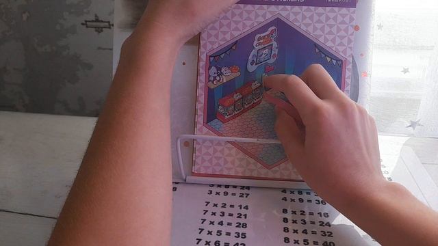 асмр наклейки смотреть онлайн