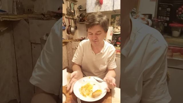 МУКБАНГ жру и буду жрать 🤣🤣🤣 смотреть онлайн