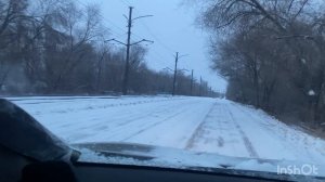 Разворот в ограниченном пространстве, с применением задней передачи,,