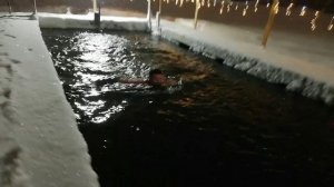 Купаем в холодной воде на СЕвере Зимой 20251223215322