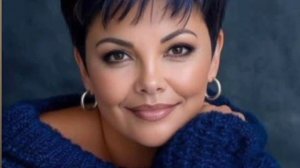 Я работала дома над проектом стоимости 5 миллионов.Но когда я была в магазине, муж впустил заловку..