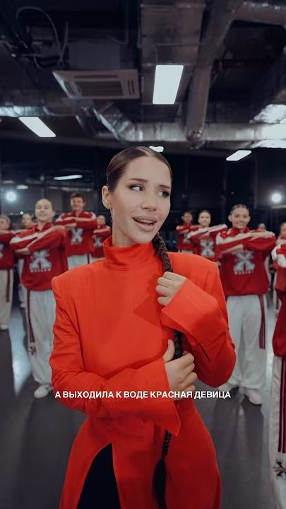 С Новым годом, любимые ❤️ Мы с группой «Тодес» желаем вам незабываемый 2026 🎇 #miravi смотреть онлайн