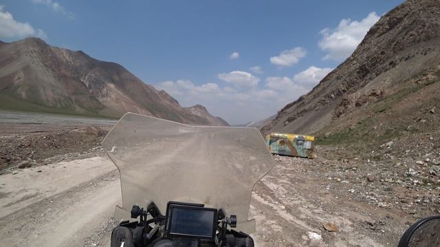 Дорога до границы Киргизии смотреть онлайн