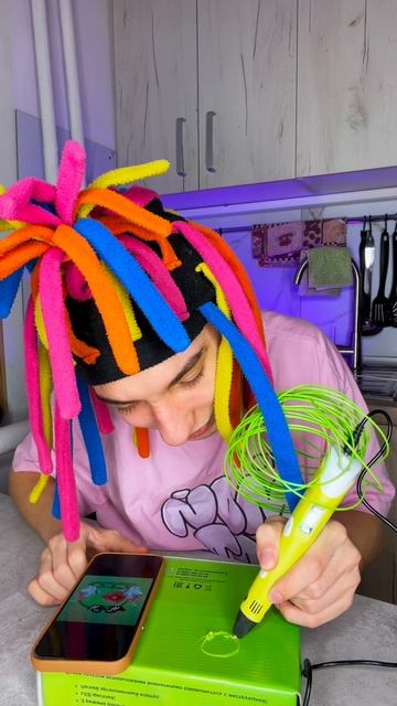 Китайка рисует 3d ручкой Аватарки! смотреть онлайн