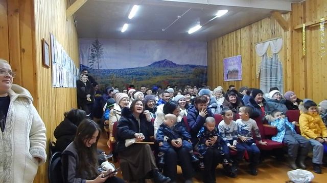 С новым годом - маскарад смотреть онлайн