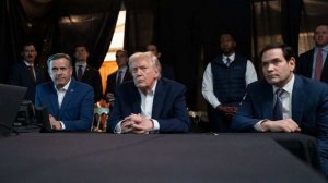 Белый дом опубликовал фото с Трампом, наблюдавшим за ходом операции в Венесуэле